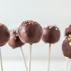 Weihnachtliche Cake Pops – Ein Genuss am Stiel